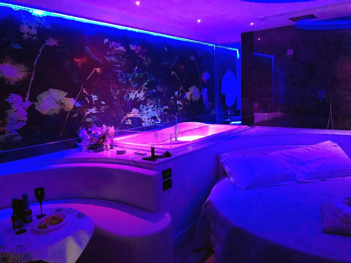 Assisi Luxury Spa Suite Superior 2*,