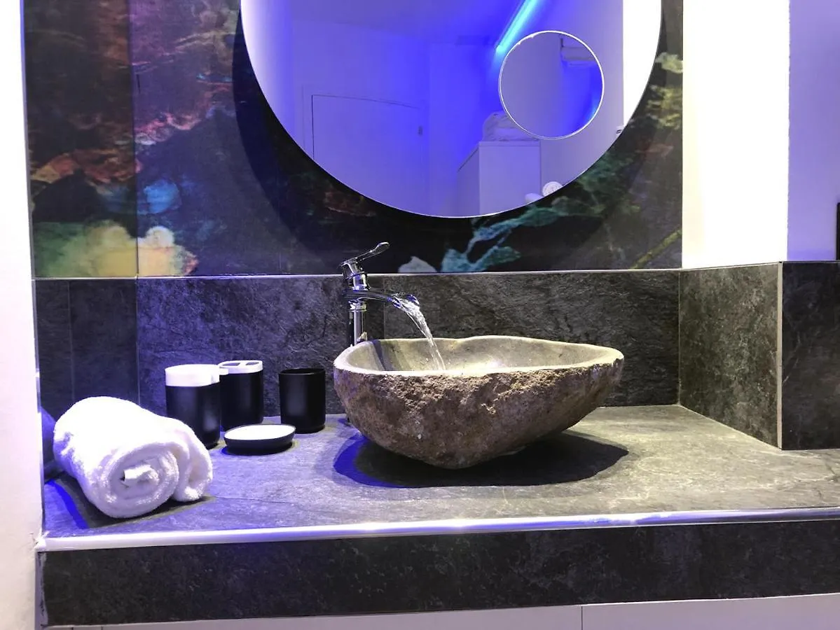 Assisi Luxury Spa Suite Superior 2*,  Włochy