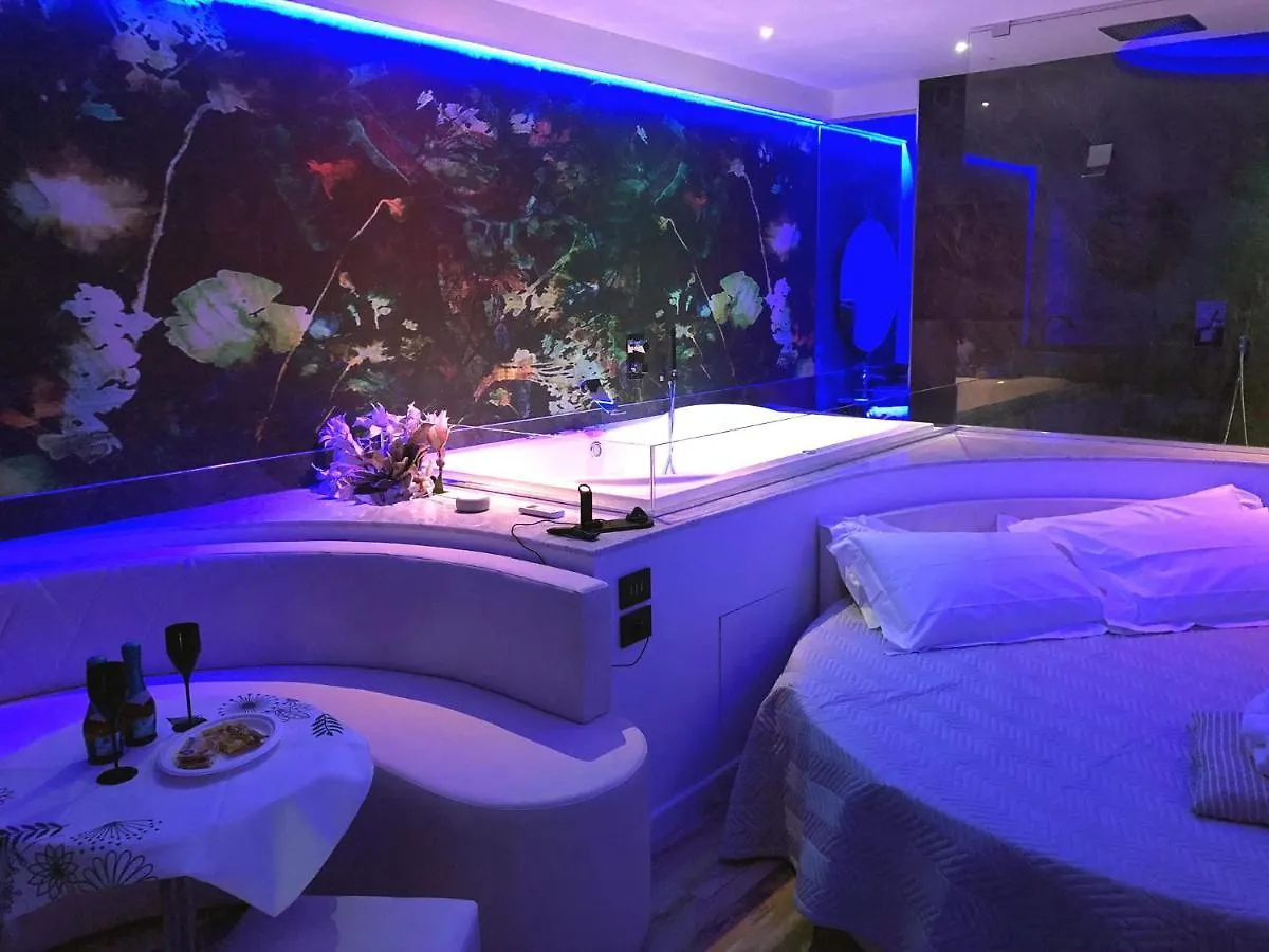 Assisi Luxury Spa Suite Superior 2*,